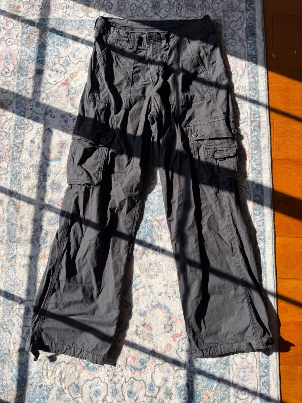 American Eagle Black Cargo Pants - Utility Style